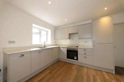 Kitchen b (E)