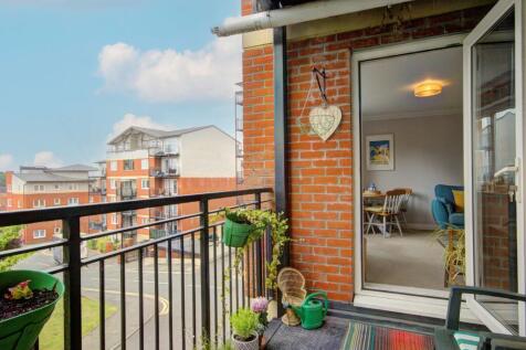 Balcony (2)(a)