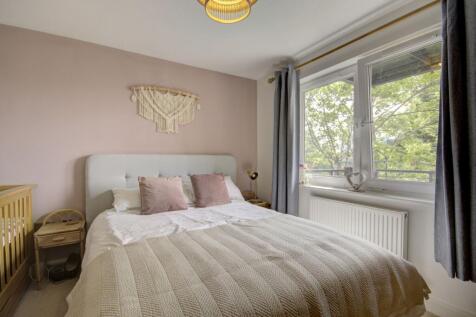 Bed 1 (2)