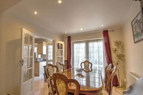 Dining 1