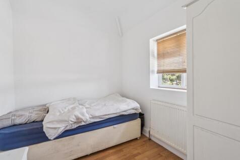 Bed 3