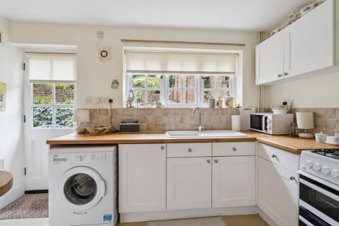 Kitchen (2)