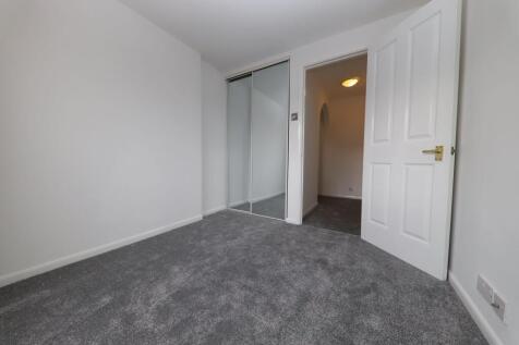 Bedroom (2)