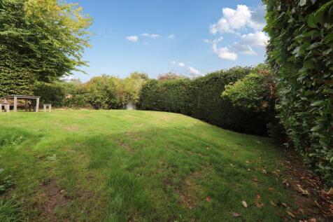 Garden (2)(E)