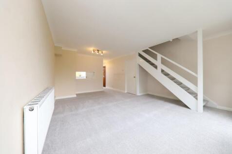 13.10.25 - Living_Dining (2)