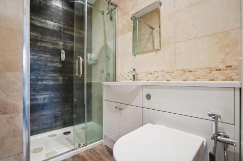 En-Suite 1