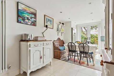 Kitchen_Diner (2)