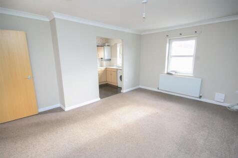 LOUNGE/ DINING ROOM