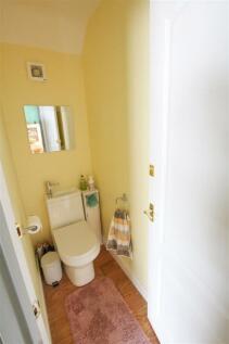 GROUND FLOOR W/C