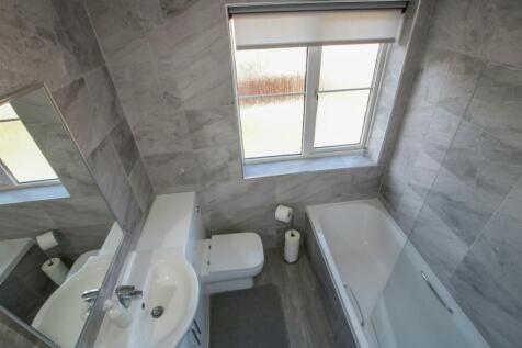 UPGRADED HOUSE BATHROOM