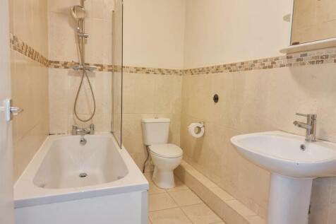 HOUSE BATHROOM