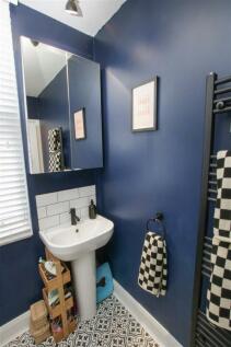 HOUSE BATHROOM