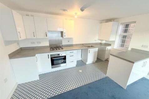 OPEN PLAN LIVING DINING KITCHEN
