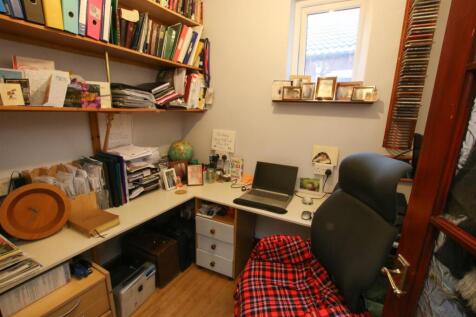 BEDROOM 4/ OFFICE