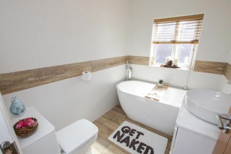 HOUSE BATHROOM