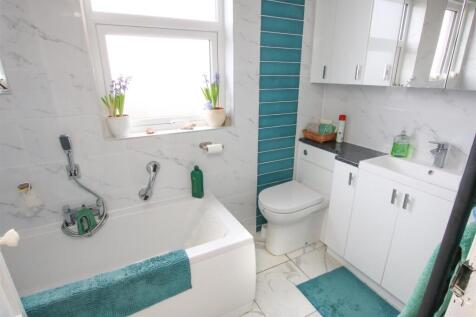 HOUSE BATHROOM