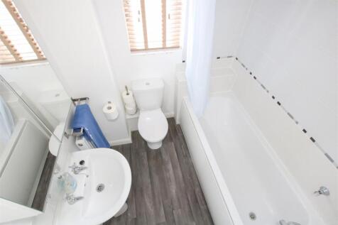 HOUSE BATHROOM