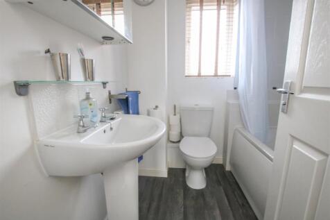 HOUSE BATHROOM