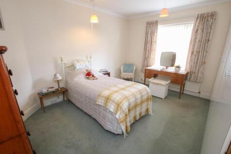 BEDROOM 2 - FRONT