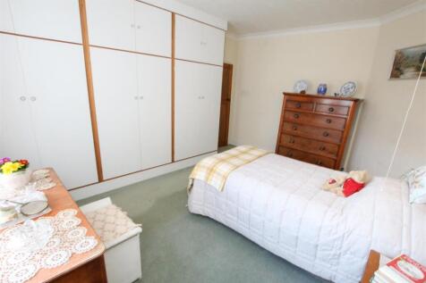 BEDROOM 2 - FRONT