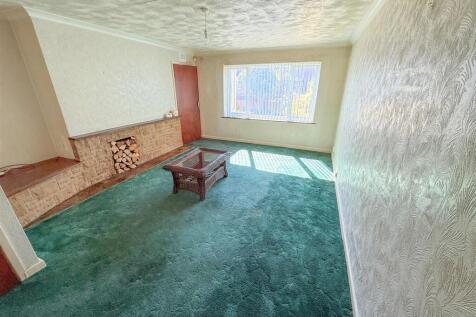 OPEN PLAN LIVING DINING ROOM