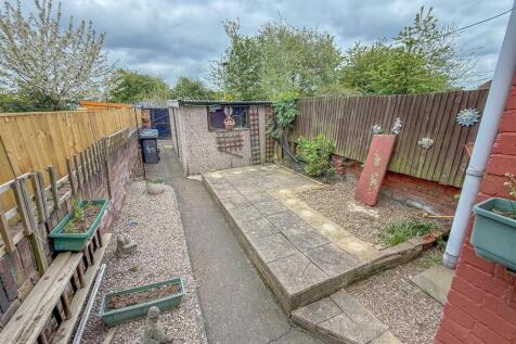 REAR COURTYARD