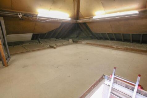 LOFT SPACE