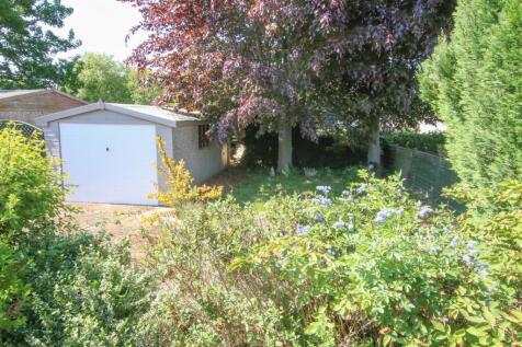 DETACHED GARAGE
