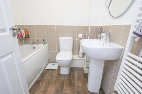 HOUSE BATHROOM