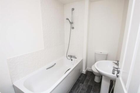 HOUSE BATHROOM