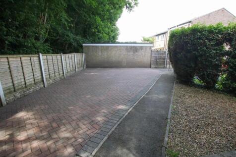 BLOCK PAVED PARKING