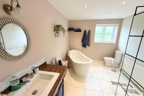 PRINCIPLE BATHROOM