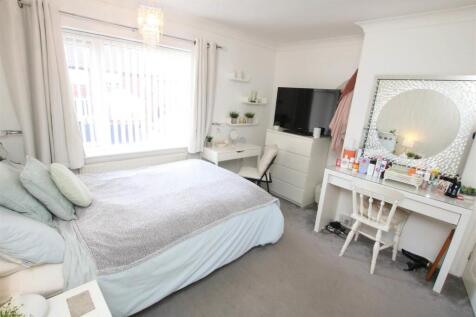 BEDROOM 2 REAR