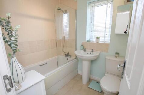 HOUSE BATHROOM