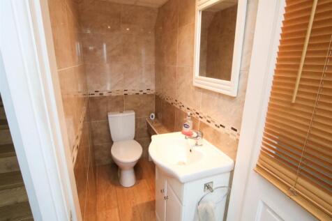 GROUND FLOOR WC