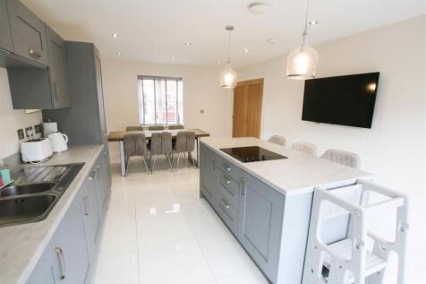 ISLAND STYLE KITCHEN
