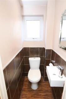GROUND FLOOR WC