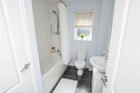HOUSE BATHROOM