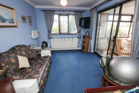 SITTING ROOM/SNUG/OFFICE SPACE