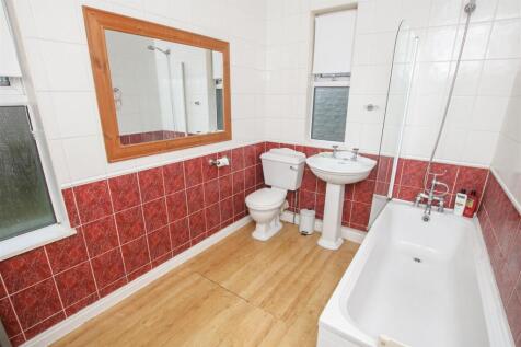 HOUSE BATHROOM