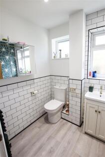 HOUSE BATHROOM