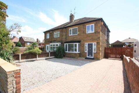 DRIVEWAY &amp; FRONT GARDEN