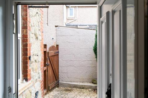 Property Image 32