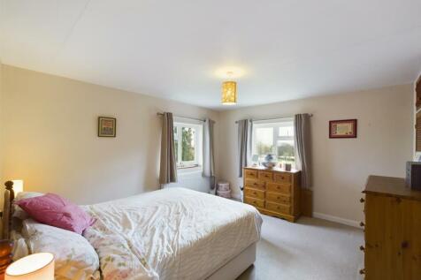 Main bedroom.jpg