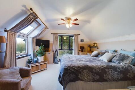 Bedroom 3.jpg