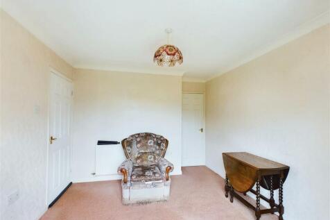 CAM02803G0-PR0098-STILL018.jpg
