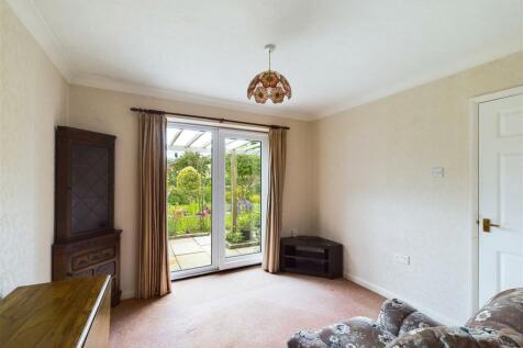 CAM02803G0-PR0098-STILL015.jpg