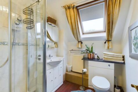 Shower room.jpg