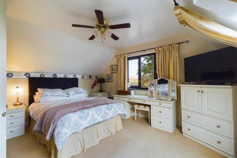Bedroom.jpg