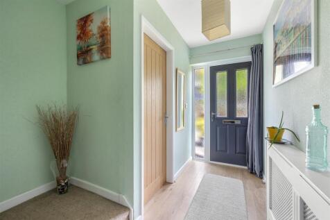 10627CroftCrescent-21.jpeg